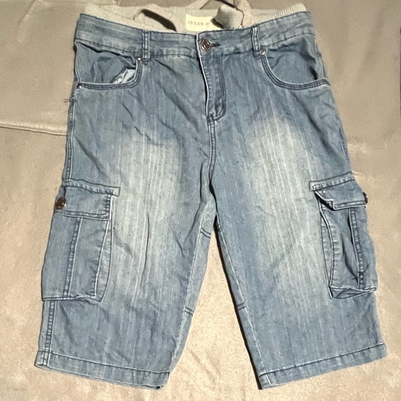 CARGO SHORTS - Picture 3 of 3